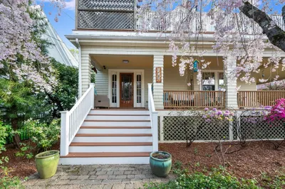 458 Woodward St 1