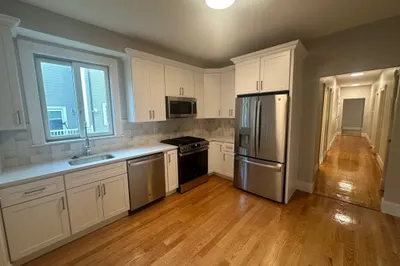 37 Crescent Ave #1