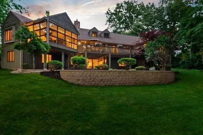 81 Bonny Lane