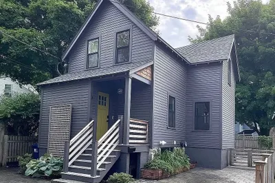 3 Grove Pl