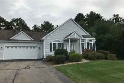 38 Sterling Blvd #38