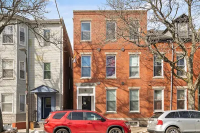 64 Trenton St 1