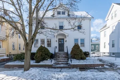 37 Presley St