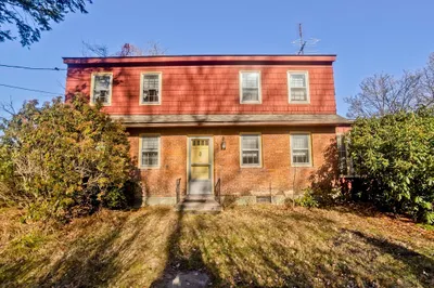 245 Cold Spring Rd