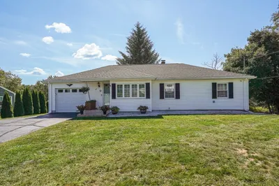 8 Sawmill Rd 1