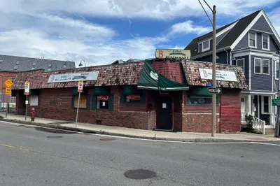 142 Cross St 1