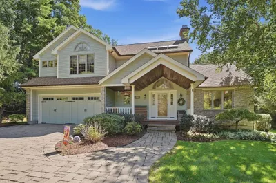 13 Woodland Drive 1