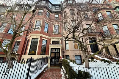 340 Beacon St #2/3