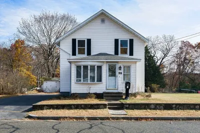 39 Eagle St