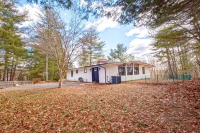 160 Oxbow Road 1