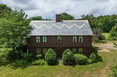 43 Pomeroy Meadow