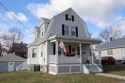 431 Central St 1