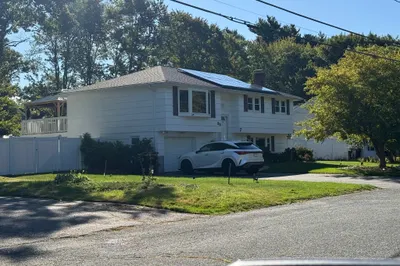 38 Rockland Dr 1