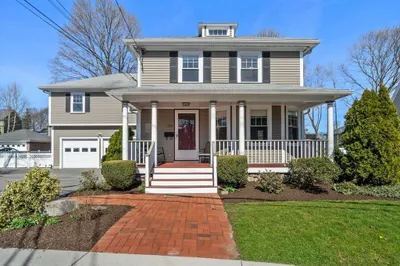 170 Waltham St