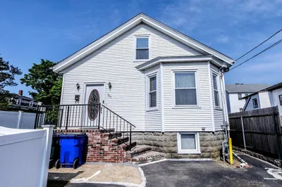 587 2nd St 1