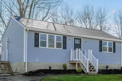 48 Narrows Rd 1