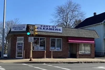 423 East St 1