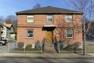 95 Copeland St #2