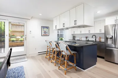 39 Upton St #1