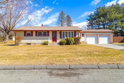 63 Loomis Dr 1