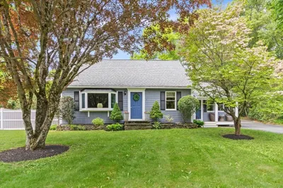 61 Pine Ridge Dr
