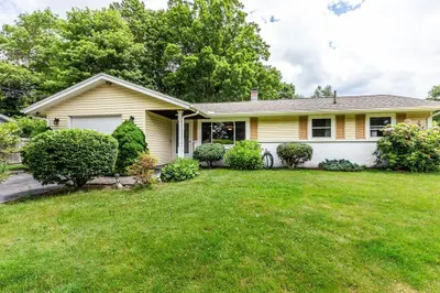 213 Elsie Rd