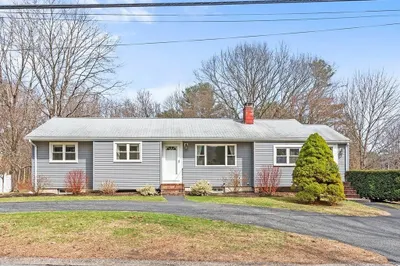 118 S High St 1