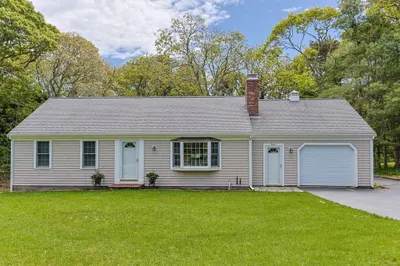11 Little Marsh Ln