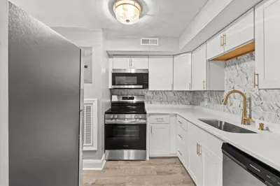 104 Oak Lane #2 1