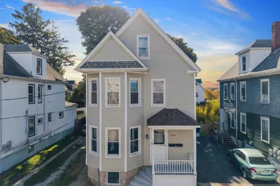362 Earle St