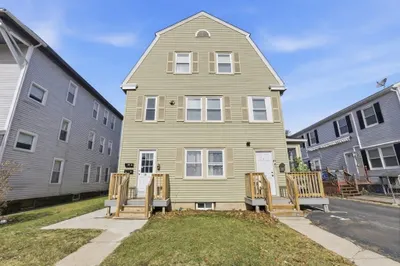 18 Haynes St