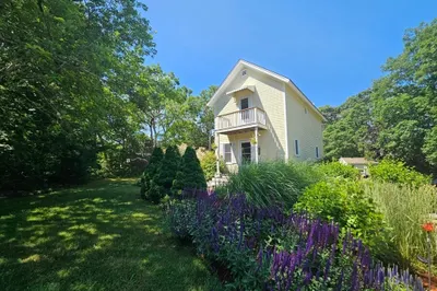 51 Manchster Ave 1