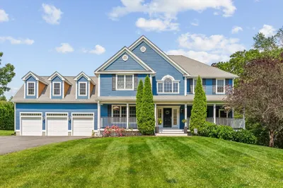 245 Rocky Hill Rd 1