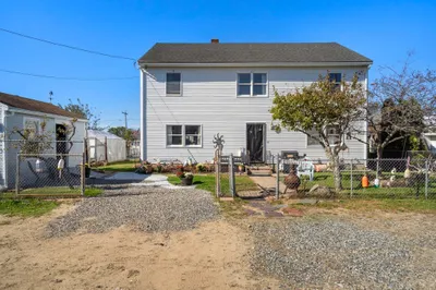 10 Brissette Avenue 1