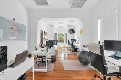 754 E Broadway #66A 1