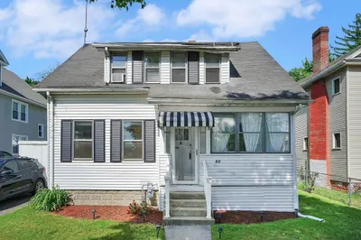 63 Edgewood St 1
