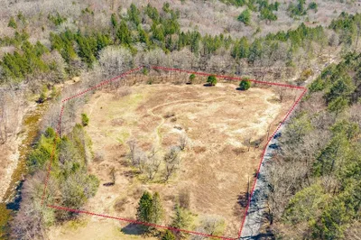 Lot 0 East River Rd