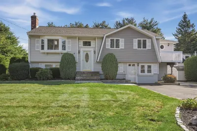 6 Ashdale Drive 1
