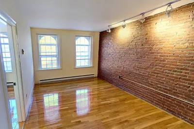 88 West Cedar St #6