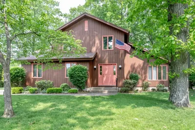 79 Colony Circle 1
