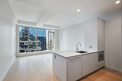 133 Seaport Blvd #1907
