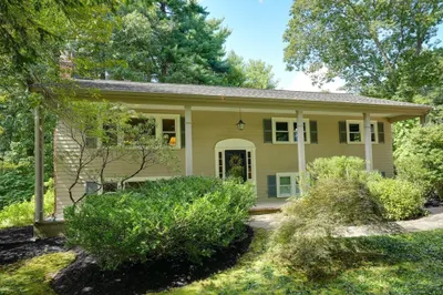 50 Hearthstone Dr.