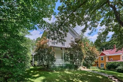62 Taylor St. 1