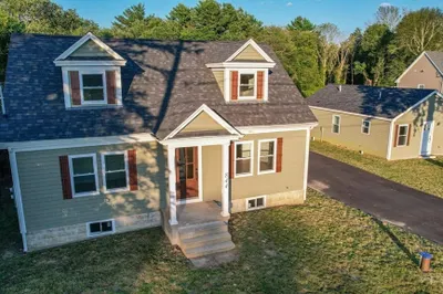 844 Sanford Rd 1
