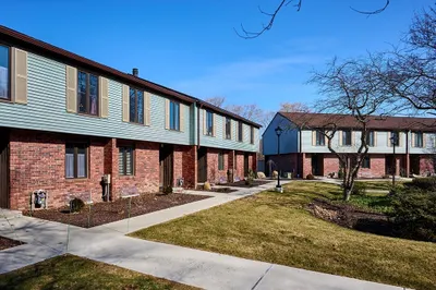 15 Winston Ct #15 1