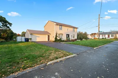 96 Jenks St 1