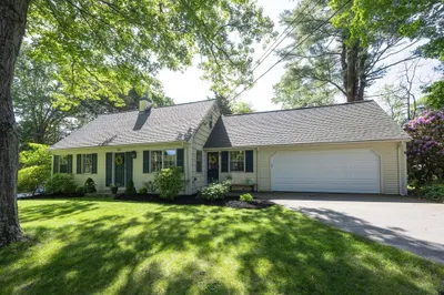 564 Pike Ave 1