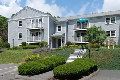46 Evergreen Rd #207 1
