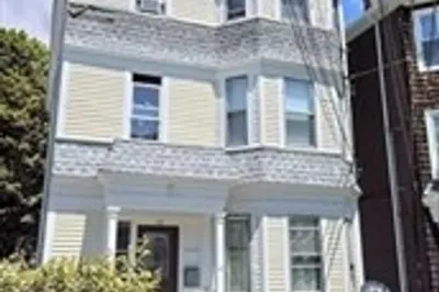 48 Bailey St #1 1