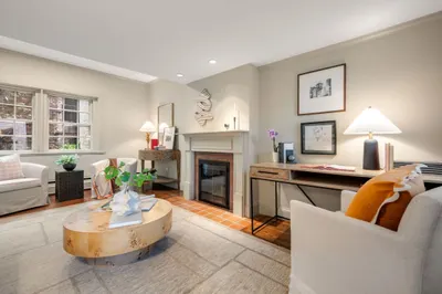 21 Walnut St #M 1